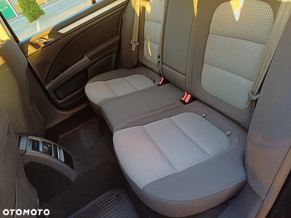 Skoda Superb 1.6 TDI Ambition - 6