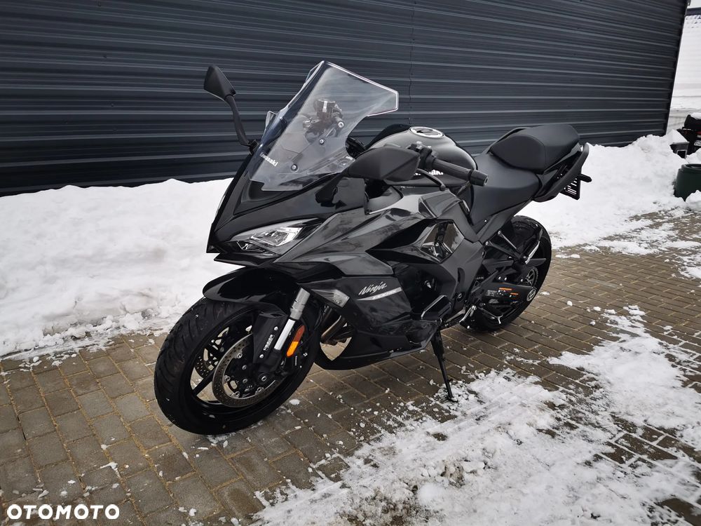 Kawasaki Ninja 1000 SX - 31
