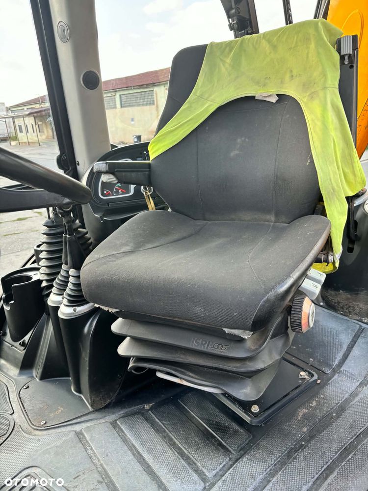 JCB 3CXeco - 13