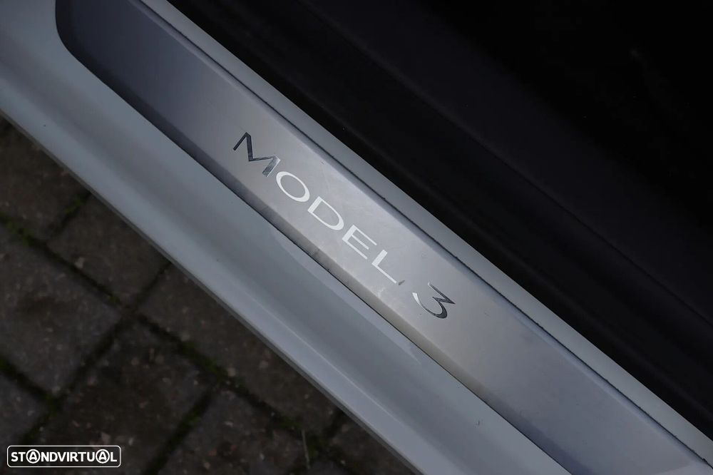 Tesla Model 3 Standard Range Plus RWD - 14