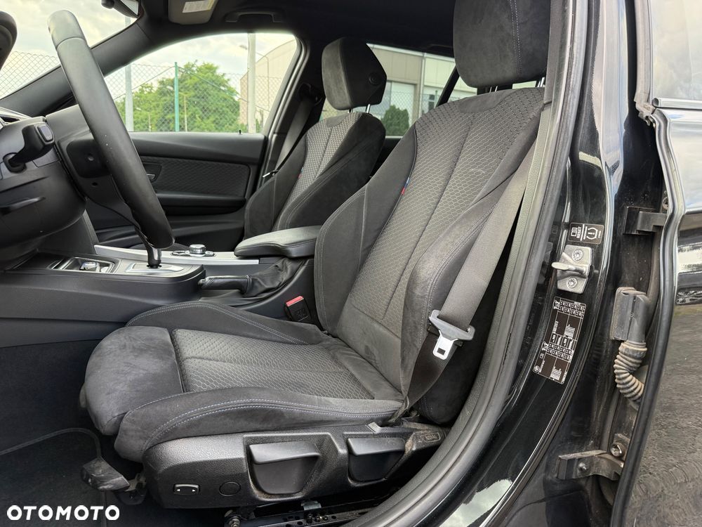 BMW Seria 3 - 24
