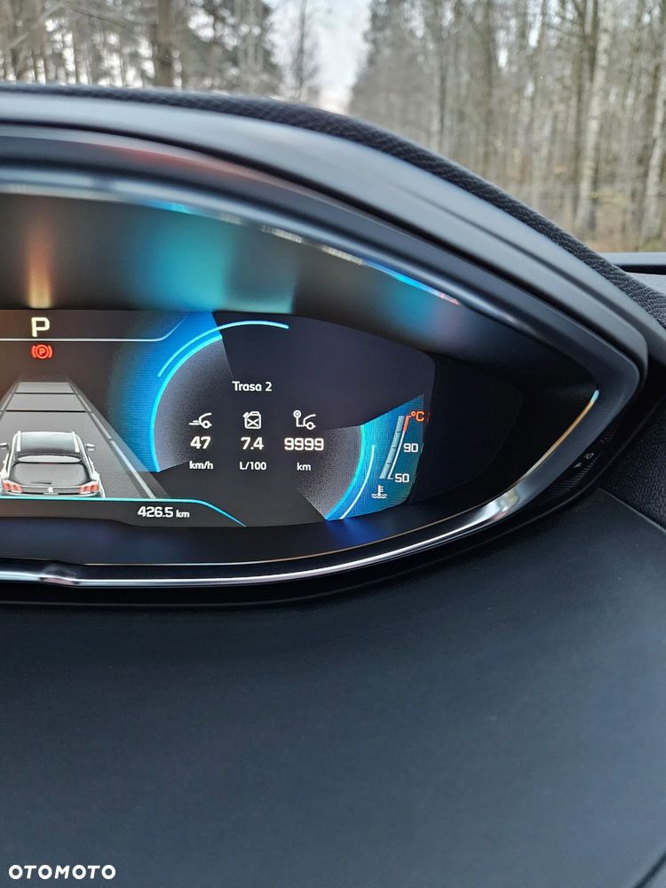 Peugeot 3008 1.2 PureTech Allure S&S EAT8 - 19