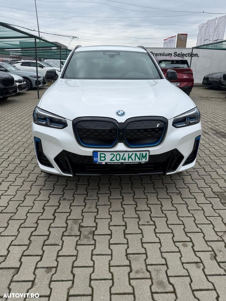 BMW iX3 Standard - 8