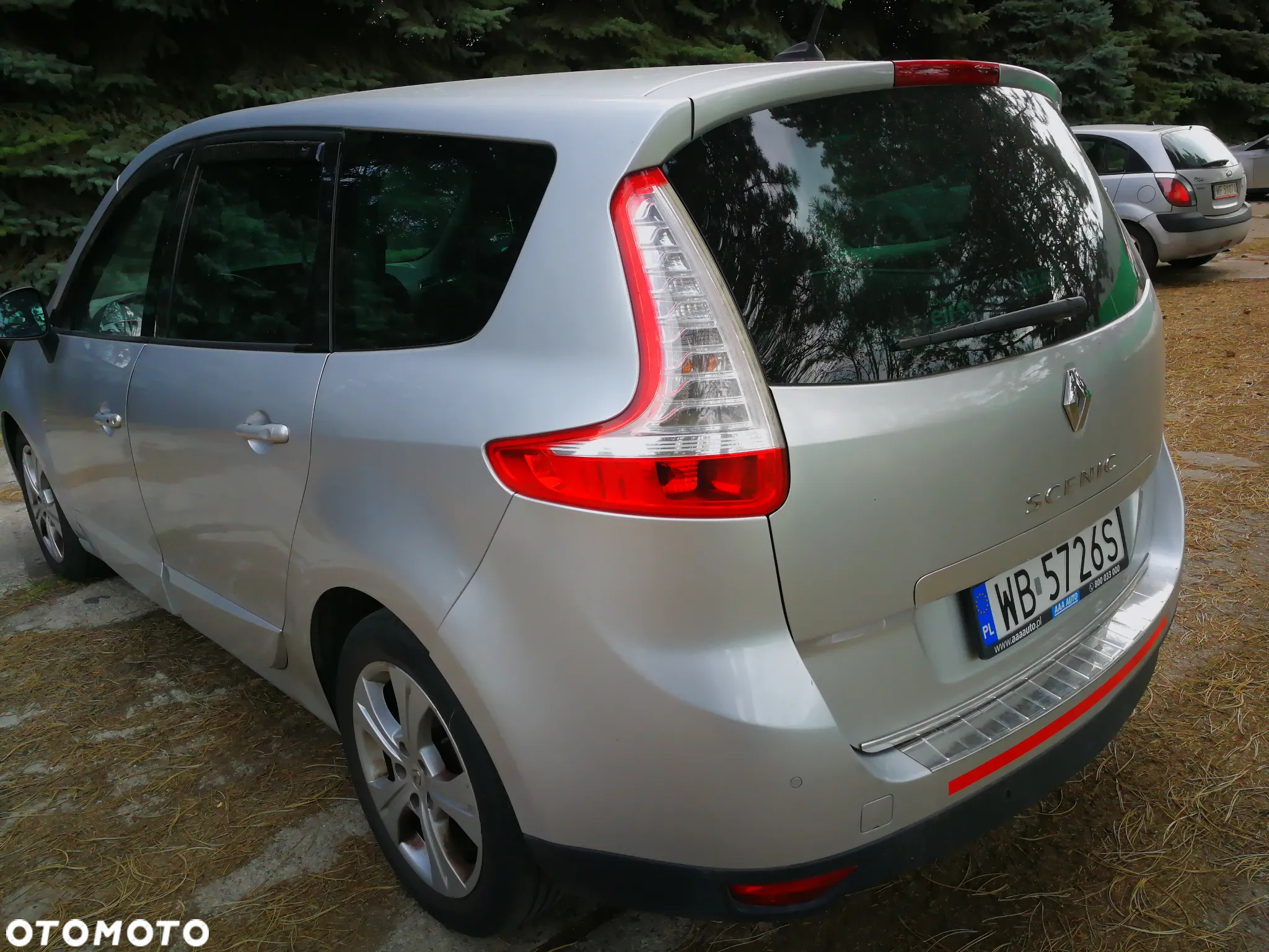 Renault Scenic TCe 130 Dynamique - 8
