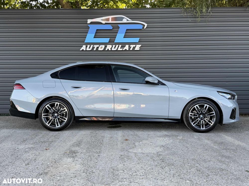 BMW Seria 5 520d xDrive Aut. - 39