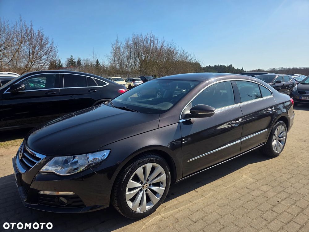 Volkswagen Passat CC - 1