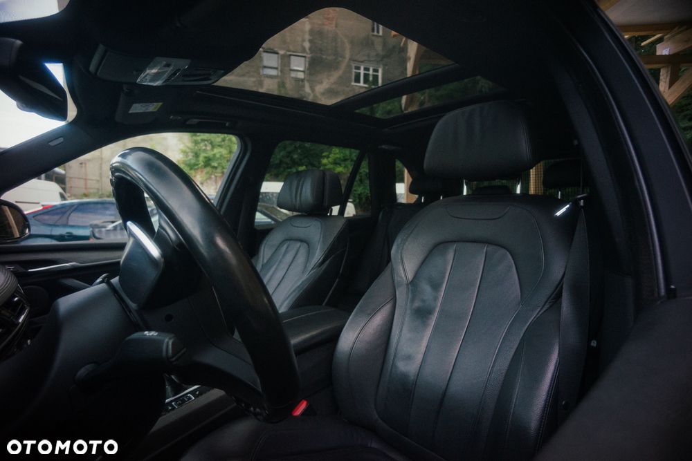 BMW X5 xDrive35i - 25