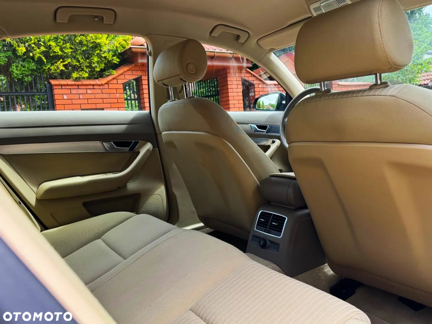 Audi A6 2.4 - 29