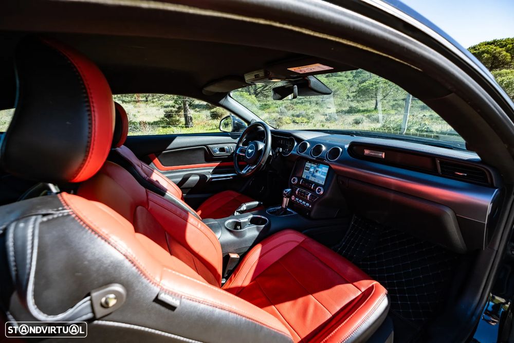 Ford Mustang 2.3i EcoBoost Aut. - 42