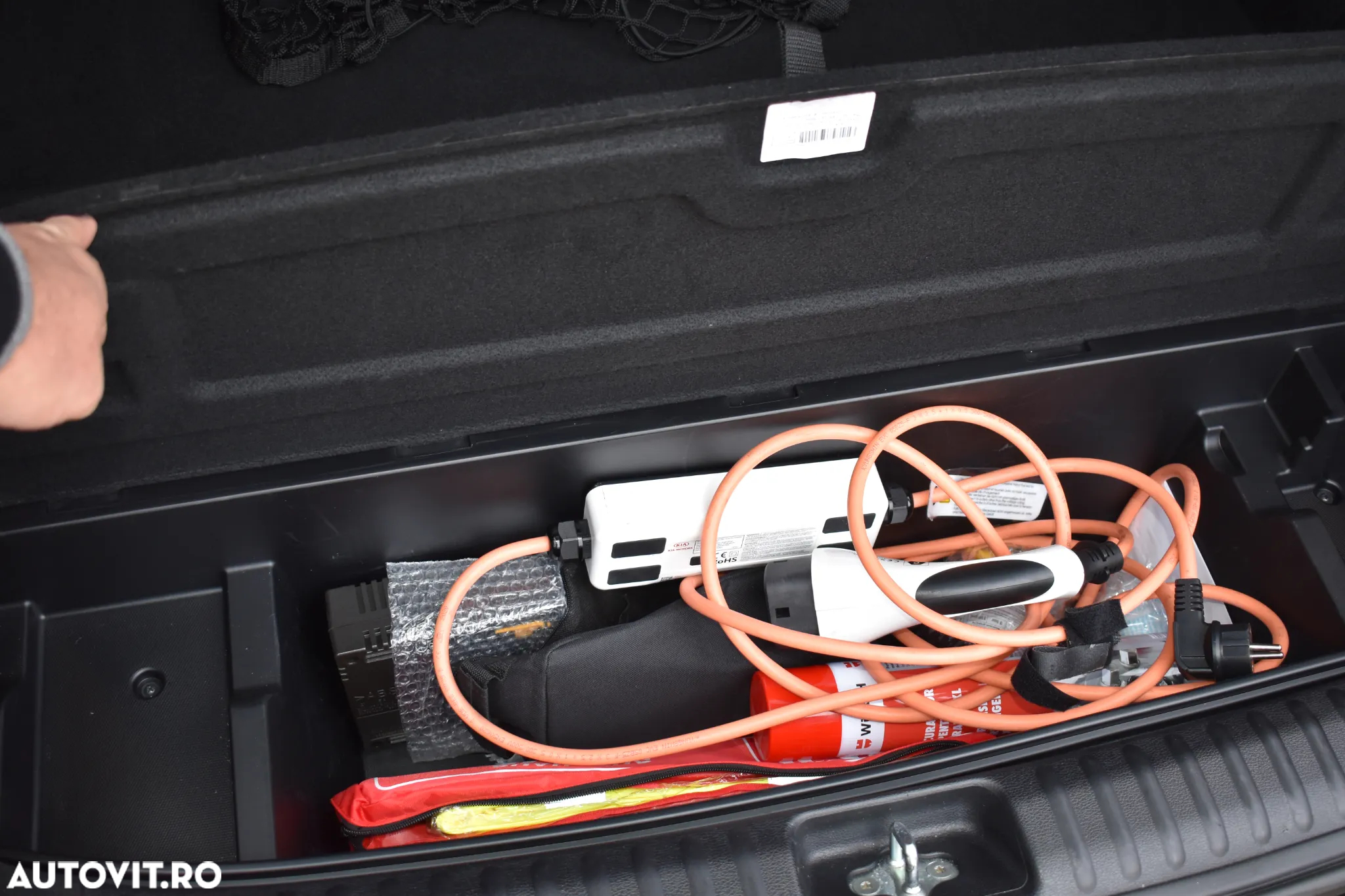 Kia Ceed SW 1.6 GDI DCT OPF Plug-in-Hybrid Platinum Edition - 33