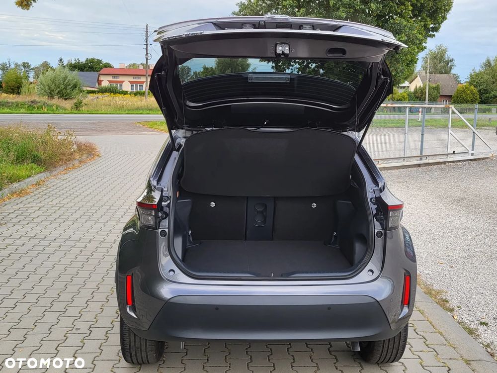 Toyota Yaris Cross Hybrid 1.5 Style - 14