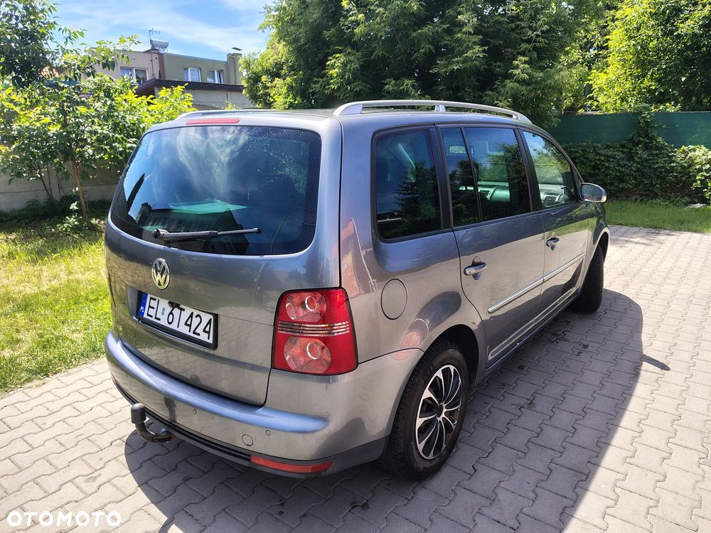 Volkswagen Touran 2.0 TDI Trendline - 5
