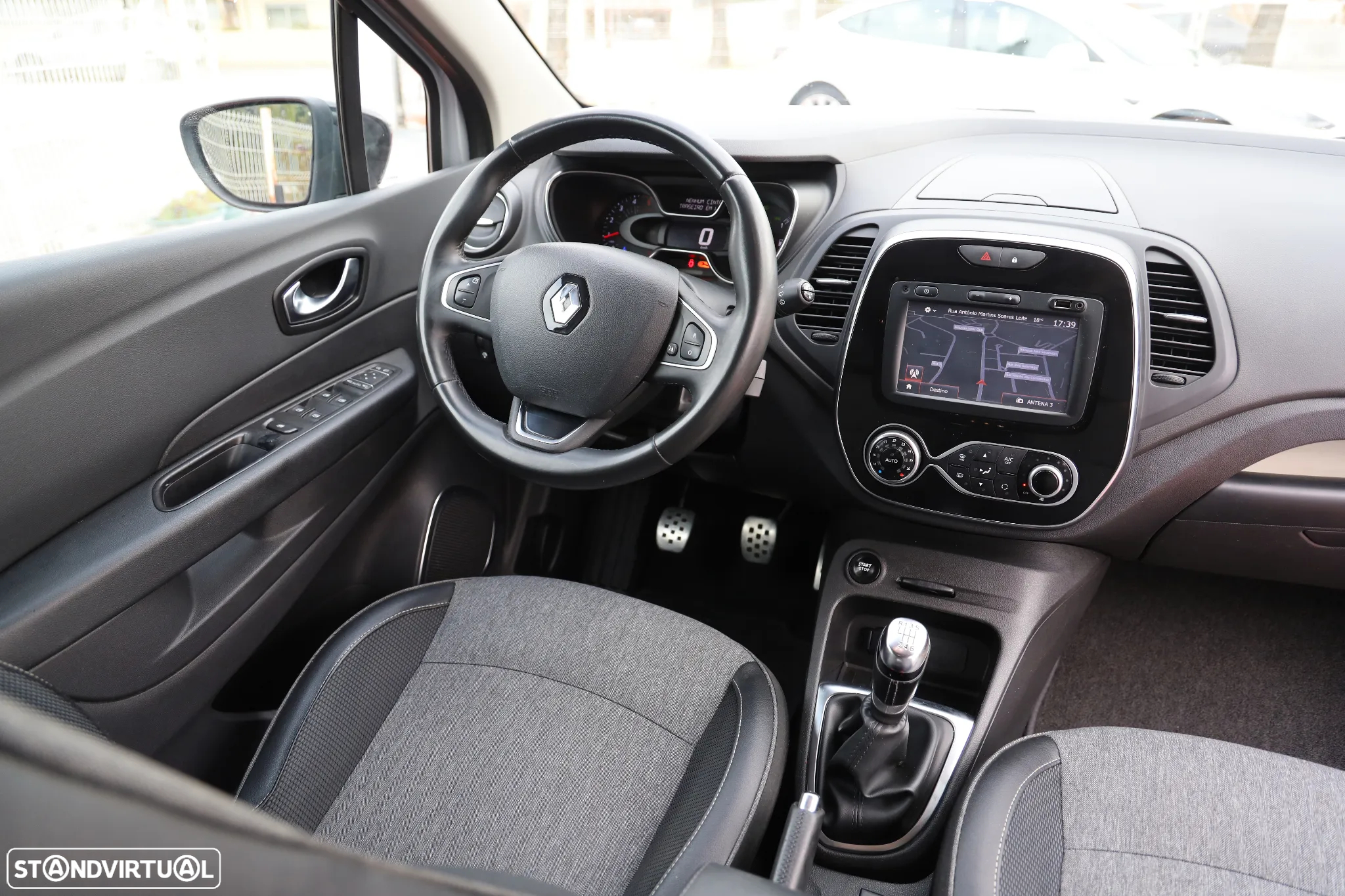 Renault Captur 1.5 dCi Exclusive - 9