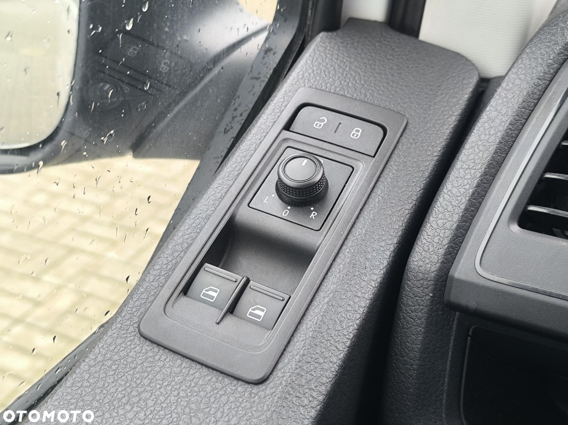 Volkswagen Transporter - 19