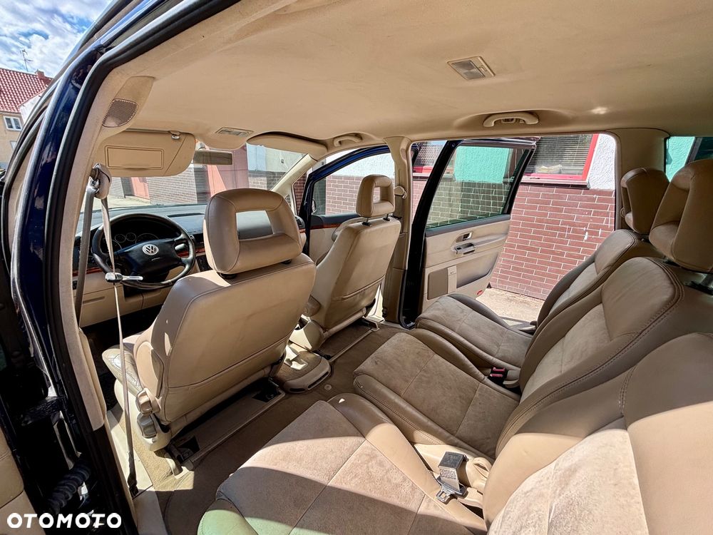 Volkswagen Sharan 2.8 V6 Highline 4Mot - 16