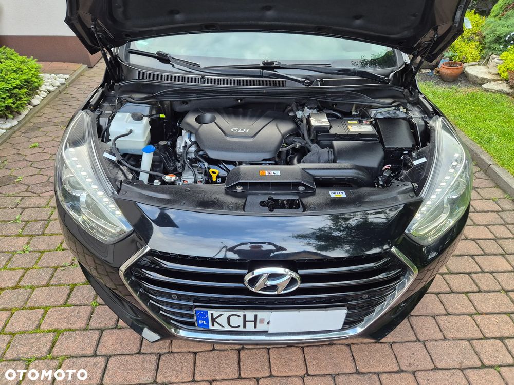 Hyundai i40 i40cw 1.6 Fifa World Cup Edition - 10