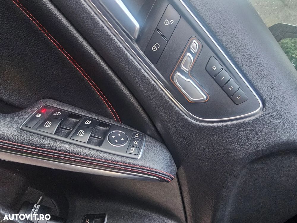 Mercedes-Benz GLA 45 AMG 4MATIC Aut. - 19