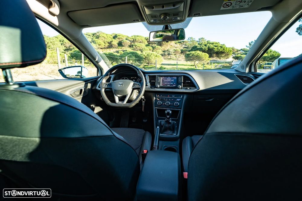 SEAT Leon ST 2.0 TDI S&S FR - 30