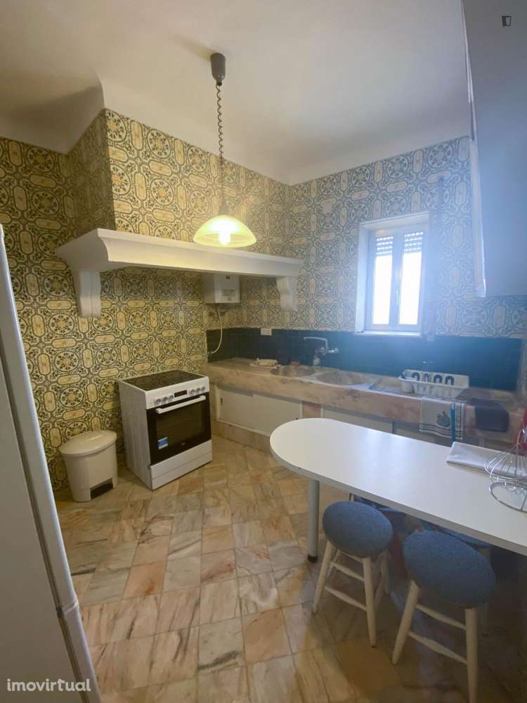 Quarto - localizado em Evora - Grande imagem: 3/13