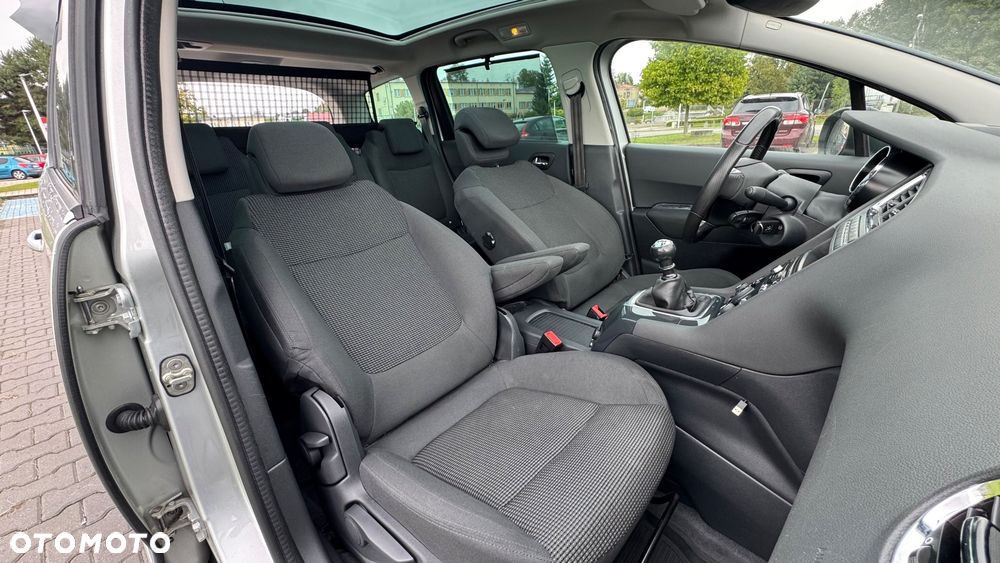 Peugeot 5008 2.0 HDi Allure - 14