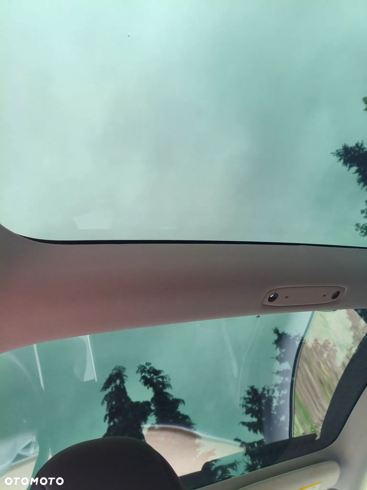 Tesla Model 3 Long Range AWD - 16