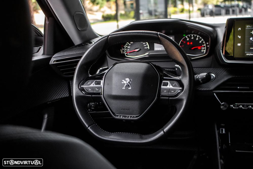 Peugeot 2008 1.5 BlueHDi Allure EAT8 - 30