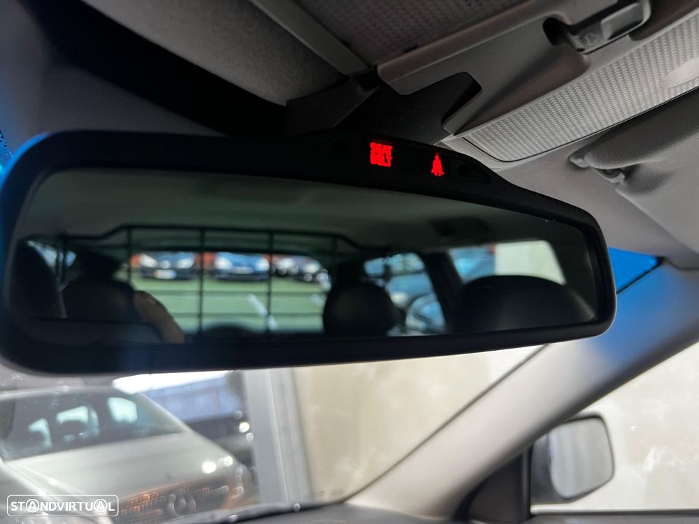 Volvo V70 Crosscountry - 35