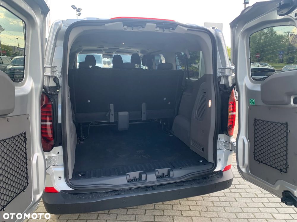 Volkswagen Transporter - 25