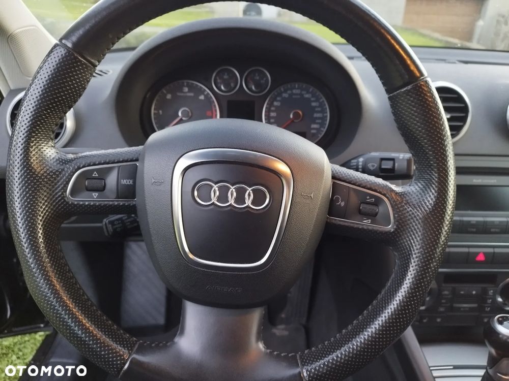 Audi A3 Sportback - 18