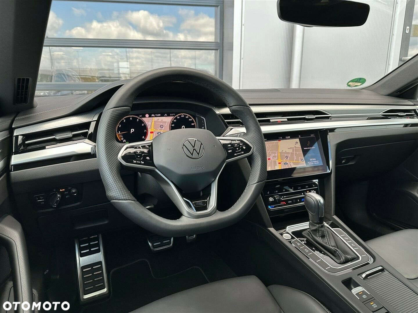 Volkswagen Arteon 2.0 TSI R-Line DSG - 12