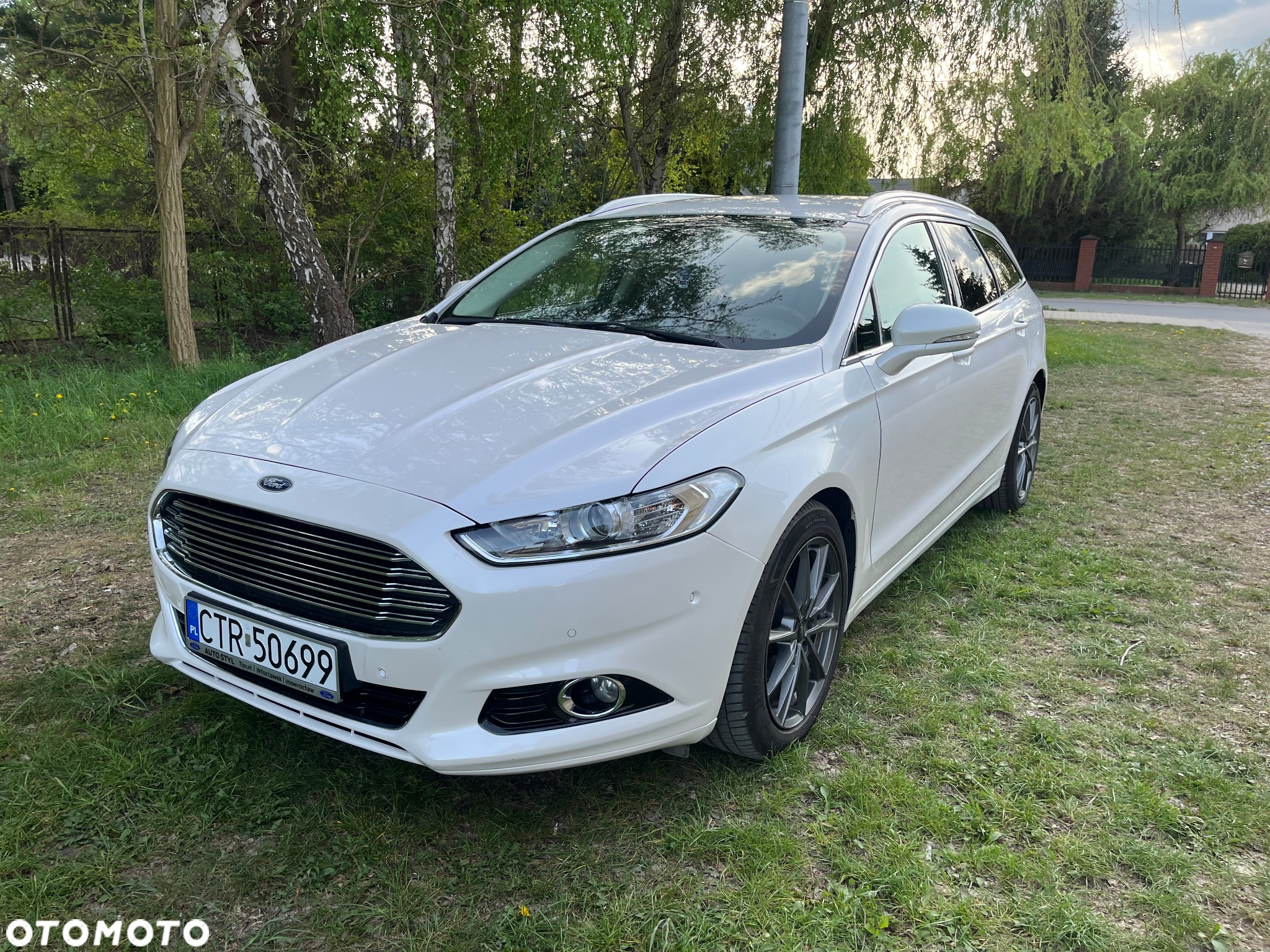 Ford Mondeo 2.0 TDCi Start-Stopp PowerShift-Aut Titanium - 2
