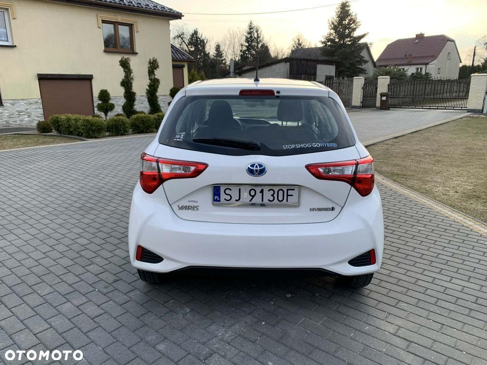 Toyota Yaris - 5