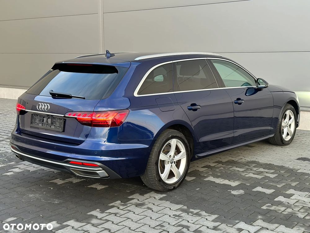 Audi A4 Avant 40 TDI Advanced S tronic - 8