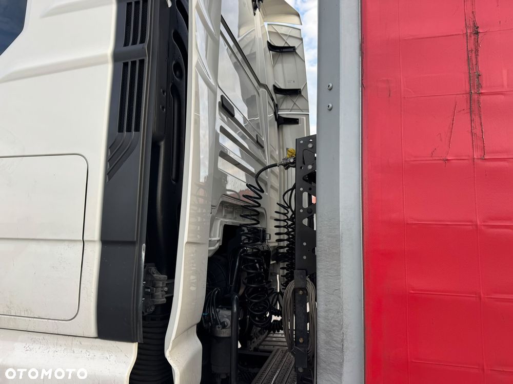 MAN TGX - 24