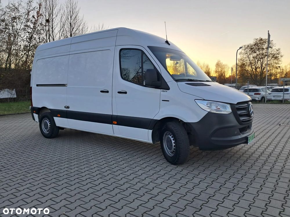 Mercedes-Benz eSprinter - 3