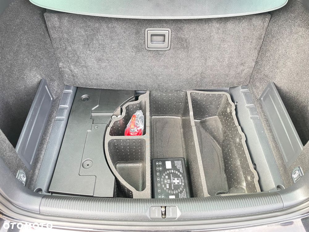 Volkswagen Passat - 22