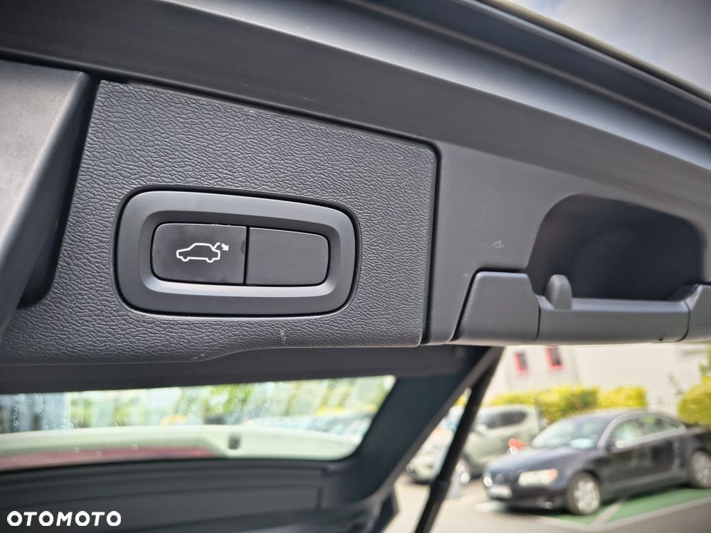Volvo XC 60 - 28