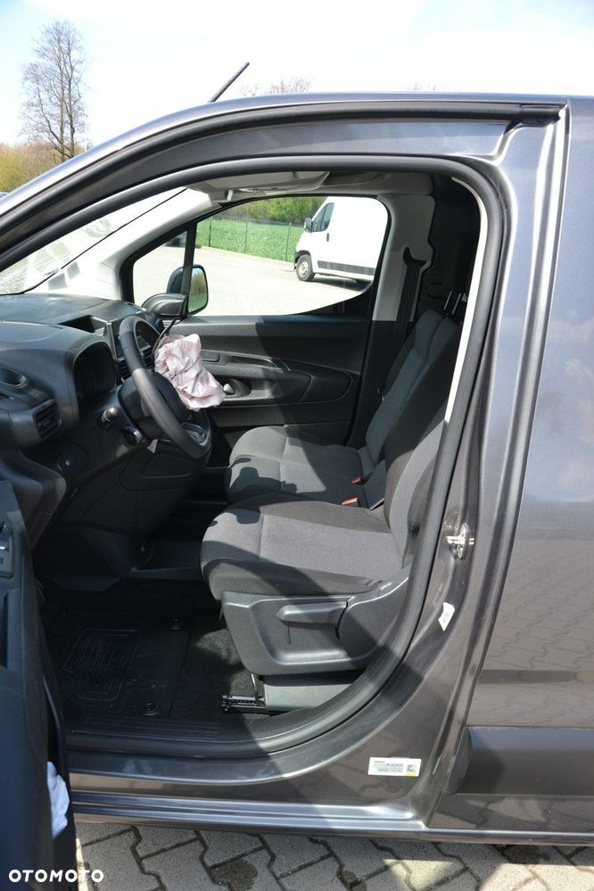 Toyota Proace City - 18