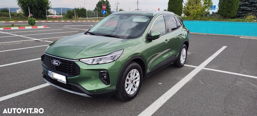 Ford Kuga 1.5 EcoBoost A8 FWD Titanium - 8