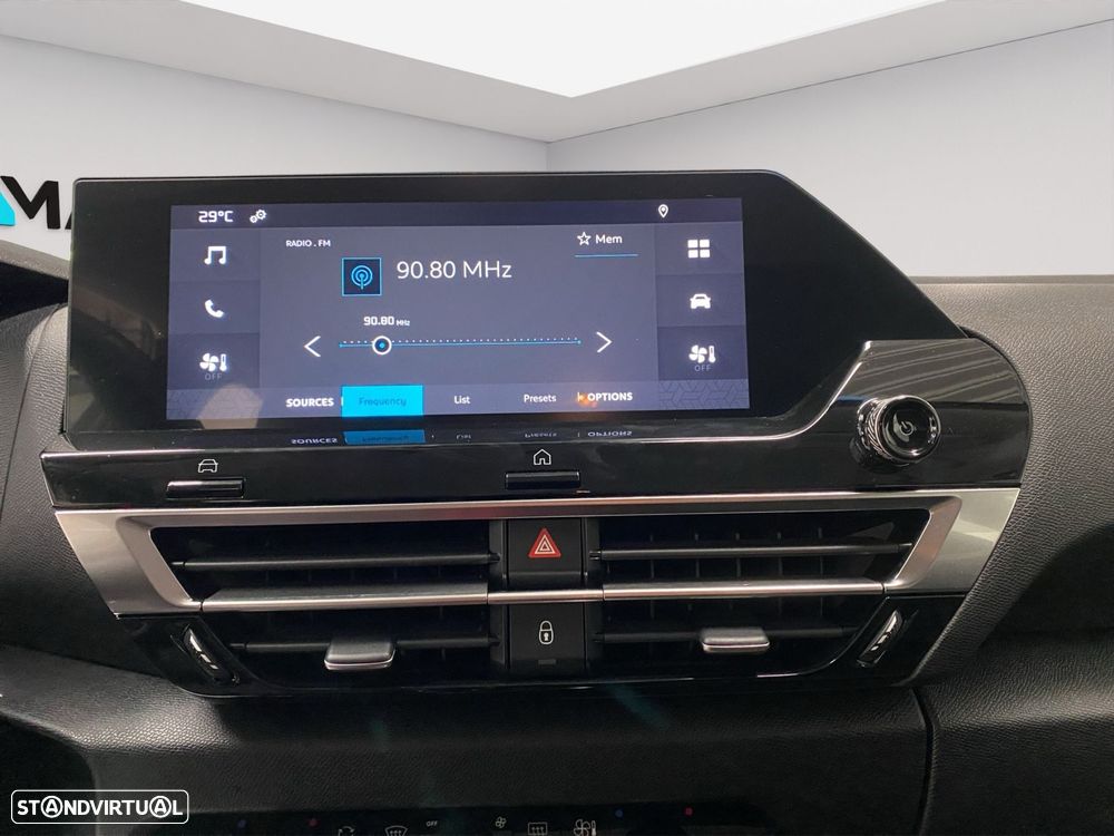 Citroën e-C4 50 kWh Shine - 13