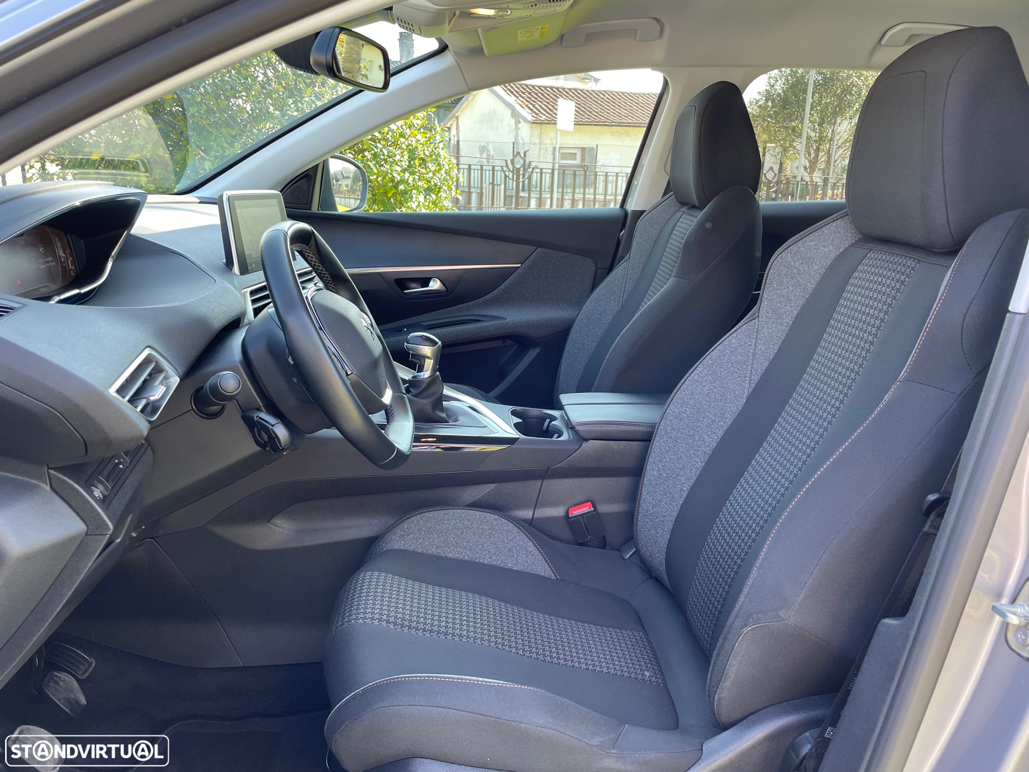 Peugeot 3008 1.5 BlueHDi Active - 26