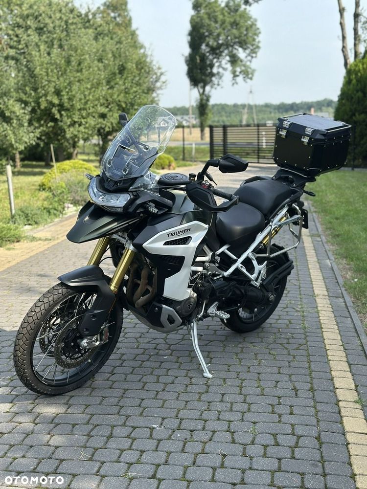 Triumph Tiger - 11