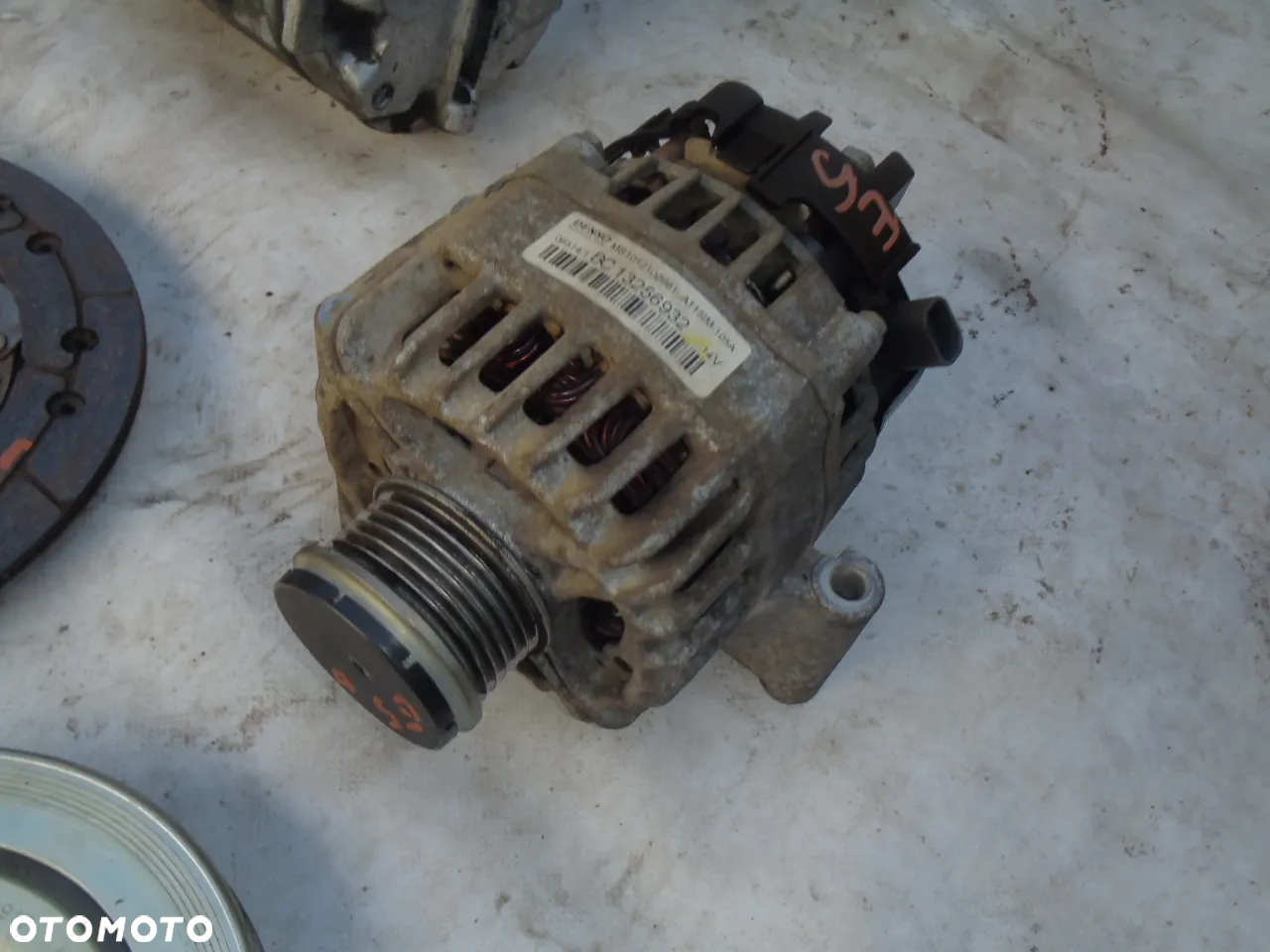 rozrusznik alternator sprężarka egr kolektor ssacy wydechowy silnik opel astra J corsa D Combo meriva B 1.3 ctdi - 2