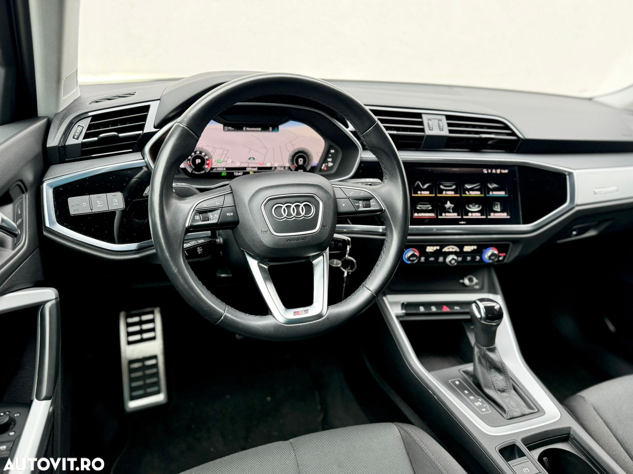 Audi Q3 Sportback 1.5 35 TFSI S tronic S Line - 8