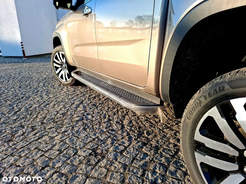 Volkswagen Amarok - 11