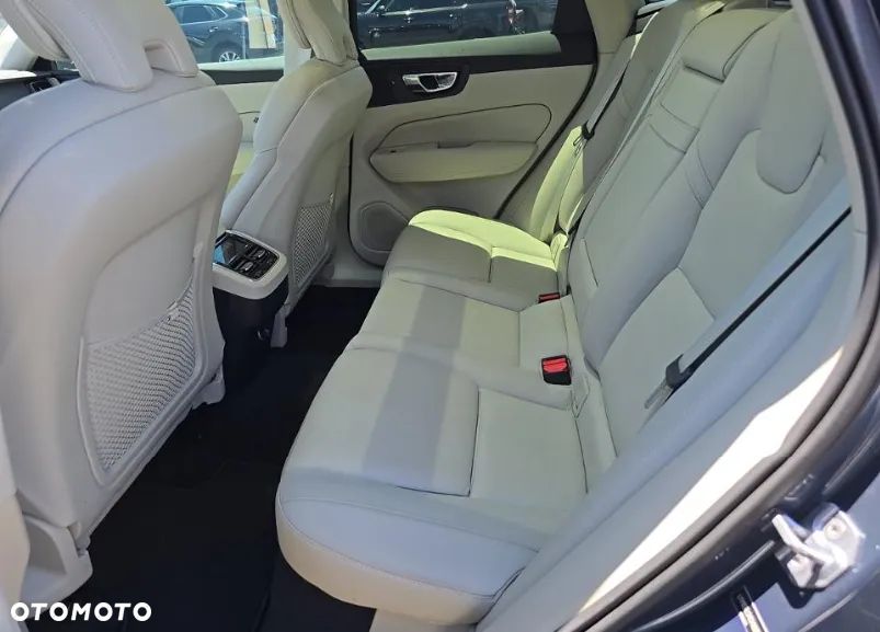 Volvo XC 60 T5 AWD Geartronic Inscription - 13