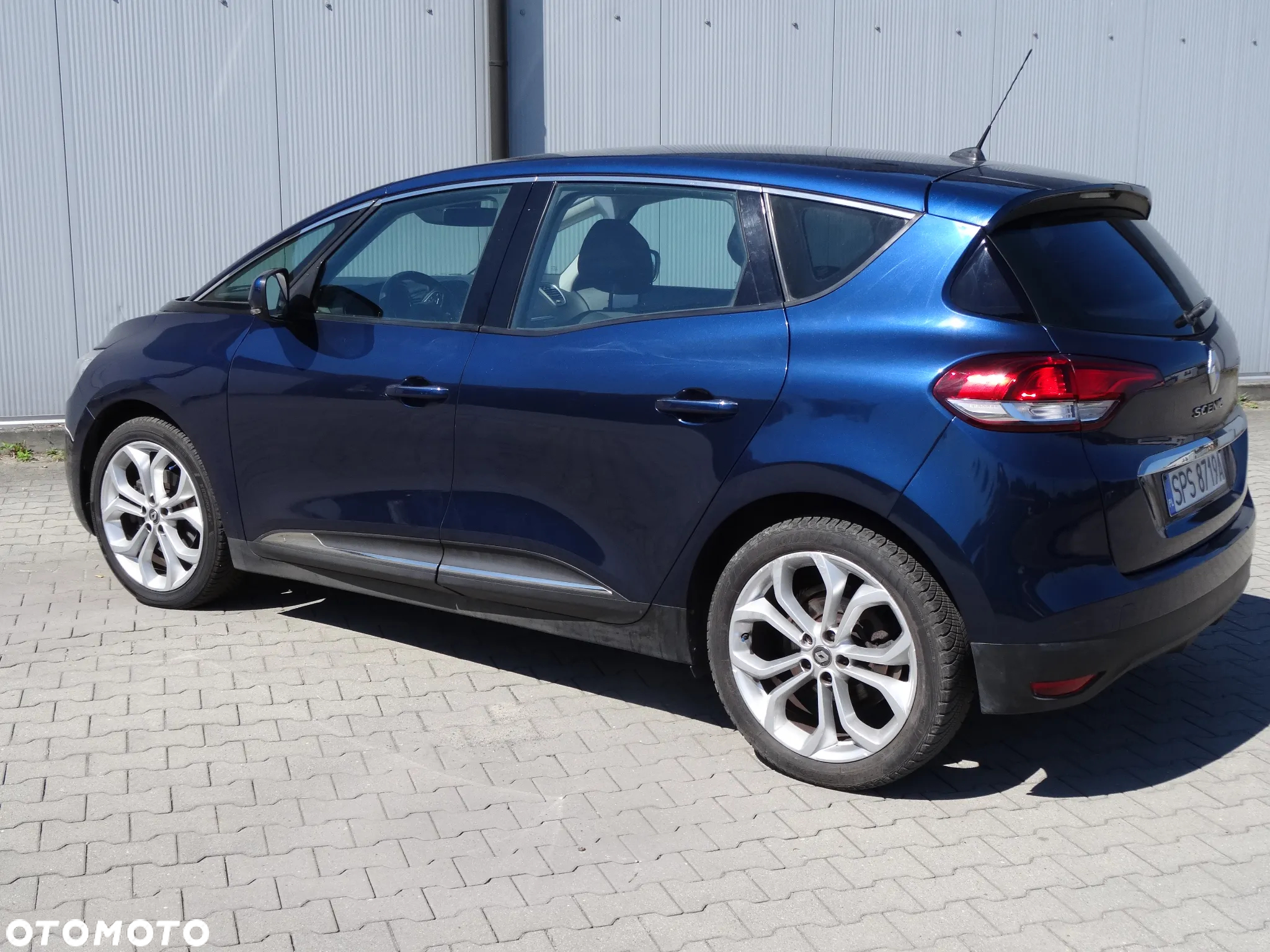 Renault Scenic 1.5 dCi Intens - 4