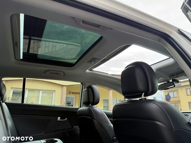 Kia Sportage 1.7 CRDI 2WD ISG Dream-Team Edition - 15