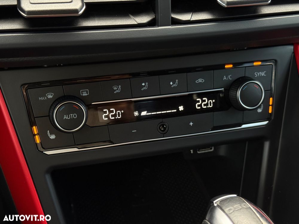 Volkswagen Polo 2.0 TSI DSG GTI - 23