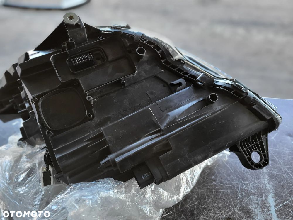 Mercedes Cls w218 przed lift ILS night vision 3 przetwornice prawa - 4